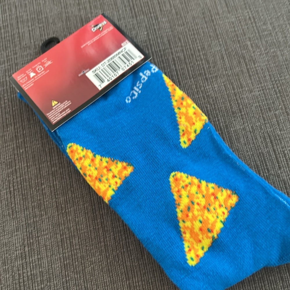 Doritos Cool Ranch Crew Socks OS (shoe size 6-12) NEW - Picture 3 of 4